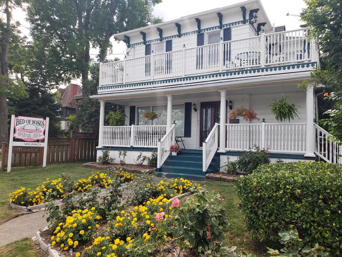 Bed & Breakfast Bed Of Roses Niagara Falls